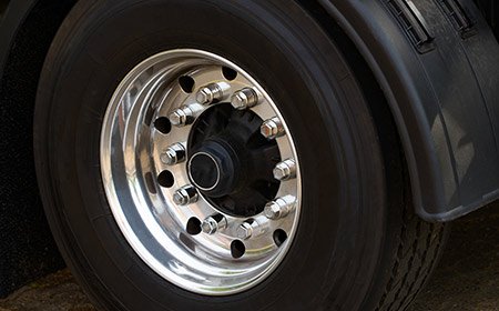 Протекторная резина марки ROUNDRULE 02